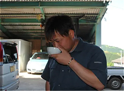 お茶のテイスティング